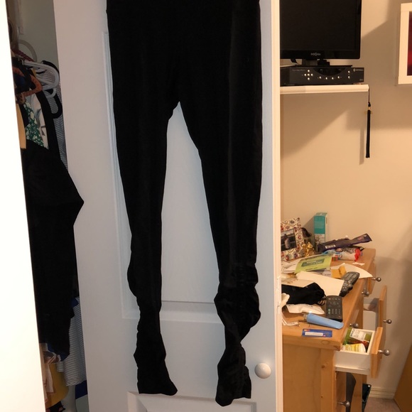 tna black leggings - Picture 6 of 7